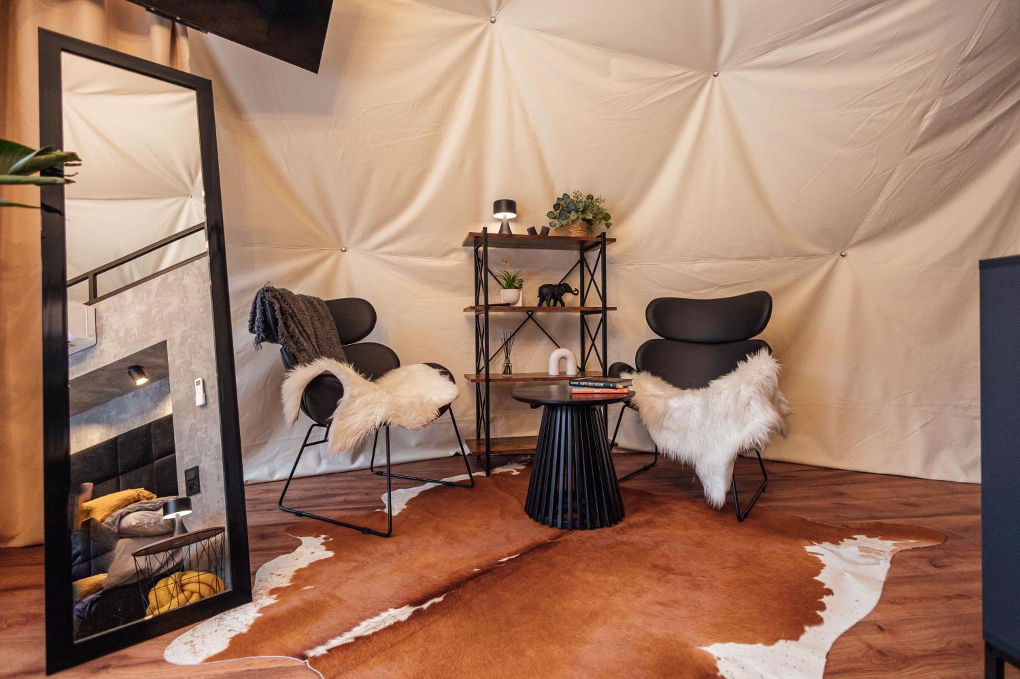 Domki I Glamping Naleczow - Pod Lysa Gora Exterior photo